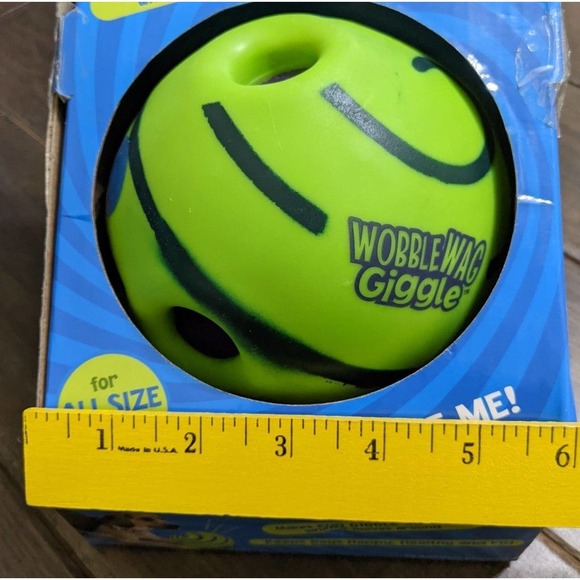 New Wobble Wag Giggle Dog Toy as seen on tv GREEN INDOOR OUTDOOR BALL - Picture 6 of 9
